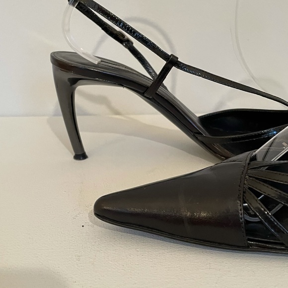 SERGIO ROSSI - BLACK LEATHER SLING-BACKS - Picture 1 of 7